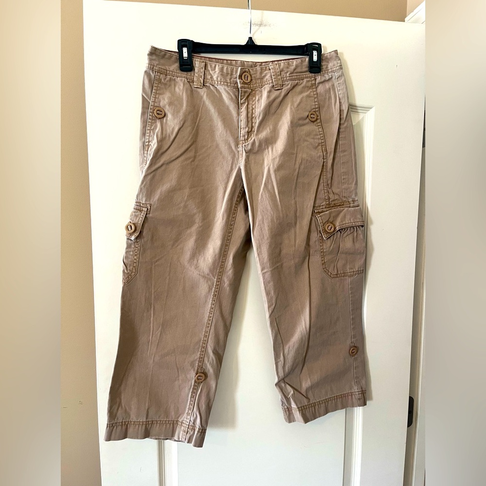 Eddie Bauer Khaki Tan Cargo Capris